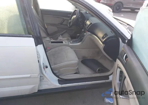 2008 Subaru Outback 2.5I/2.5I L.l. Bean Edition из США, поврежденный, VIN 4S4BP61C287301304